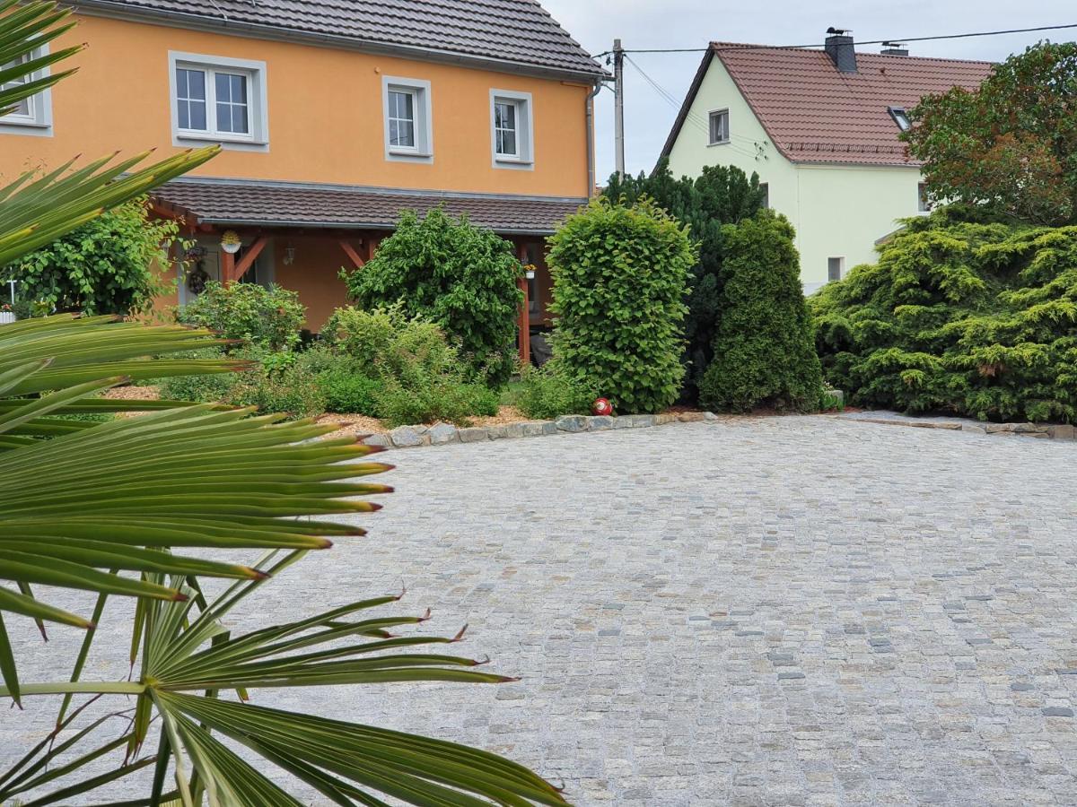 Апартаменты Doberschuetzer Hof Баутцен Экстерьер фото